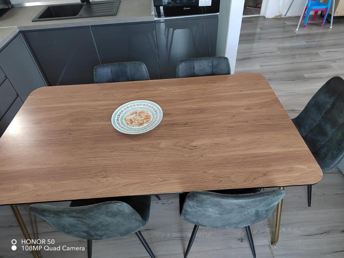 Angella Apartment ドゥギ・ラット エクステリア 写真