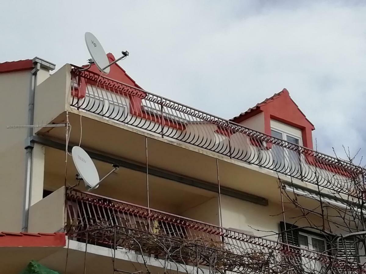 Angella Apartment ドゥギ・ラット エクステリア 写真