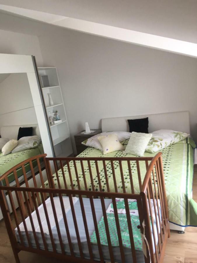 Angella Apartment ドゥギ・ラット エクステリア 写真